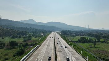 55.572 Vehicles Cross Gending-Situbondo Toll Road to H-3 Lebaran 2026
