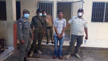 Eating Without Paying And Often Extort, Man In Denpasar Arrested By Pecalang, Detained By Civil Service Police Unit