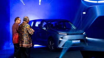 MIFA 9 Maxus Electric SUV Launches In Malaysia, Present In 2 Variants