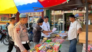 Polisi Sita Ratusan Petasan dan Kembang Api di Karimun Jelang Lebaran