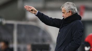 Mourinho Appelé Manchester United Favori Pour Gagner L’Europa League