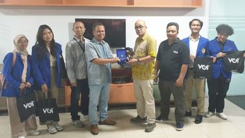 Mahasiswa Unikom Bandung Kunjungi VOI Media