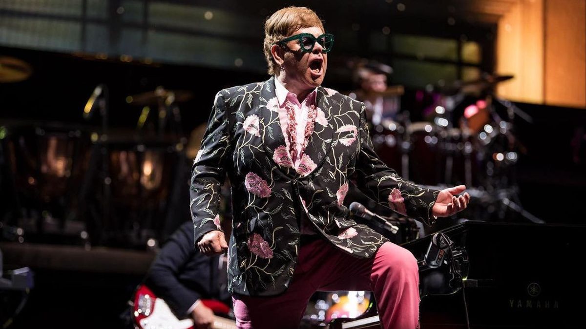 Sejarah Hari Ini, Elton John Lahir sebagai Ikon Musik juga Pejuang bagi Kaum Homoseksual dan Penderita AIDS
