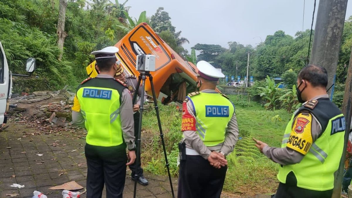  Sopir Bus Pariwisata Maut di Tabanan Bali Ditetapkan Jadi Tersangka