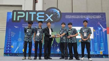 Sept étudiants indonésiens remportent l'or à l'IPITEx 2026 grâce à l'innovation technologique SoilPIN