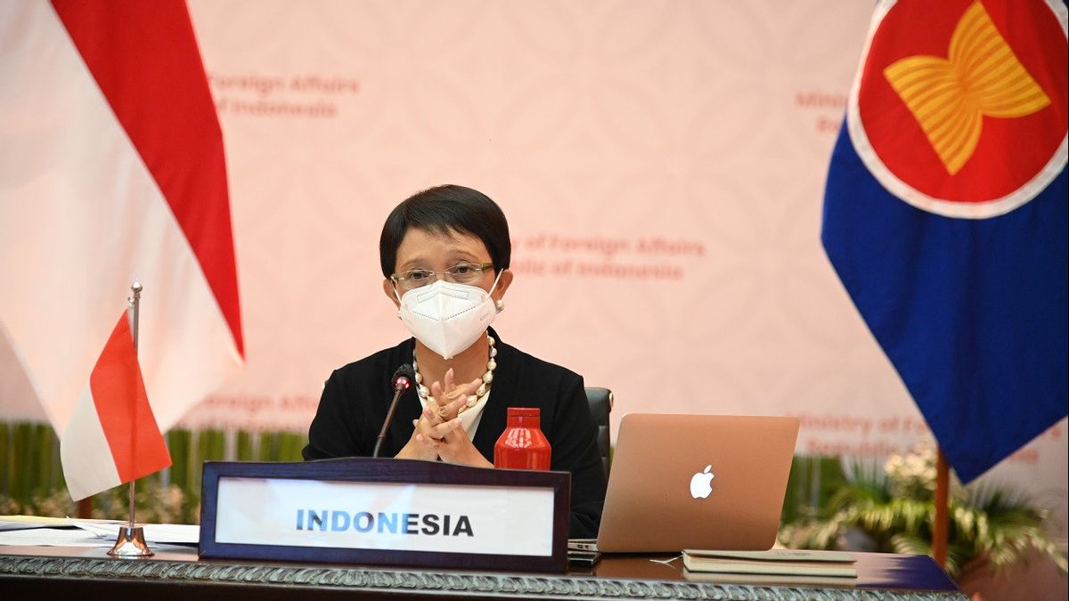 Not Much Is Known About The Omicron Variant, Foreign Minister Retno Says Don't Complicate The Equivalence Of The COVID-19 Vaccine