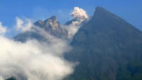 默拉皮火山的当前状况：发生过46次地震