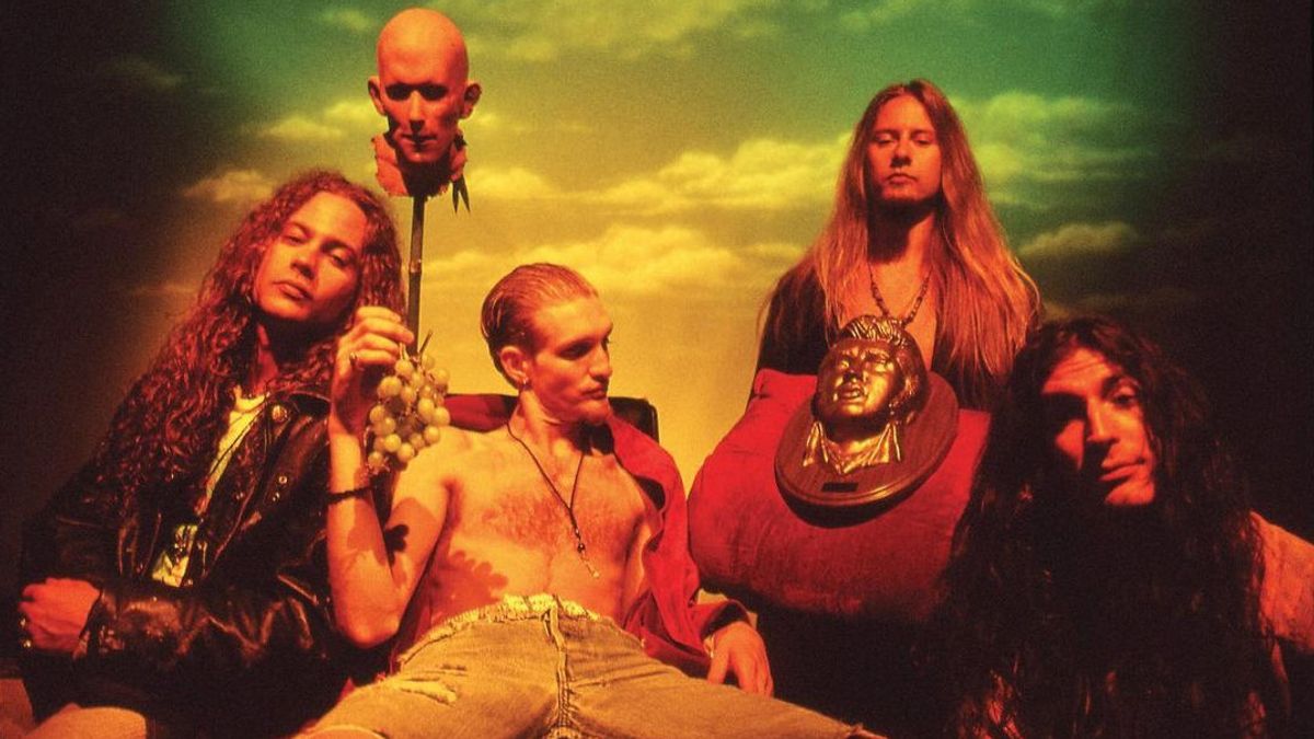 Video Langka Salah Satu Konser Terakhir Layne Staley dengan Alice In Chains Beredar