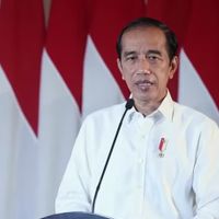 Jokowi: Upaya Terbaik Pencarian KRI Nanggala-402 Terus Dilakukan