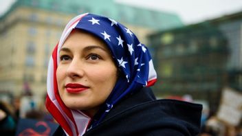غدا.. إطلاق بنك صيرية إندونيسيا يتزامن مع اليوم العالمي للحجاب