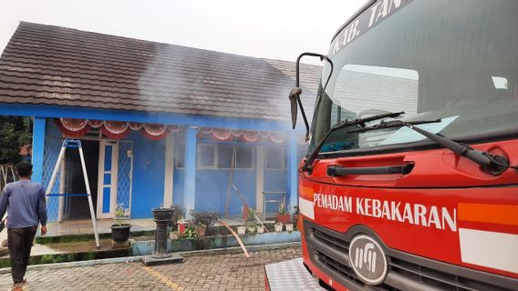 Ruangan TU SMK 4 Kabupaten Tangerang Terbakar, Kepsek Bilang Ada Kerusakan Ijazah