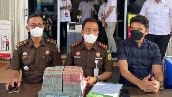 14 Heads Of Public Health Centers In Bintan Return Rp504 Million Corruption Money From COVID-19 Funds