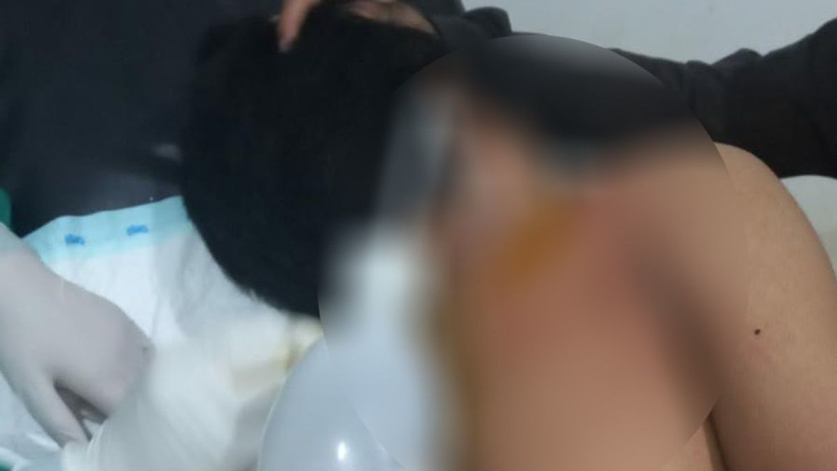 Disabet Celurit العودة الدموية، ضحايا الطالب تاوران في ديبوك رفض دخول المستشفى