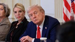 Siap Negosiasi Nuklir Lagi dengan Iran, Trump Nilai Obama Bikin Bencana