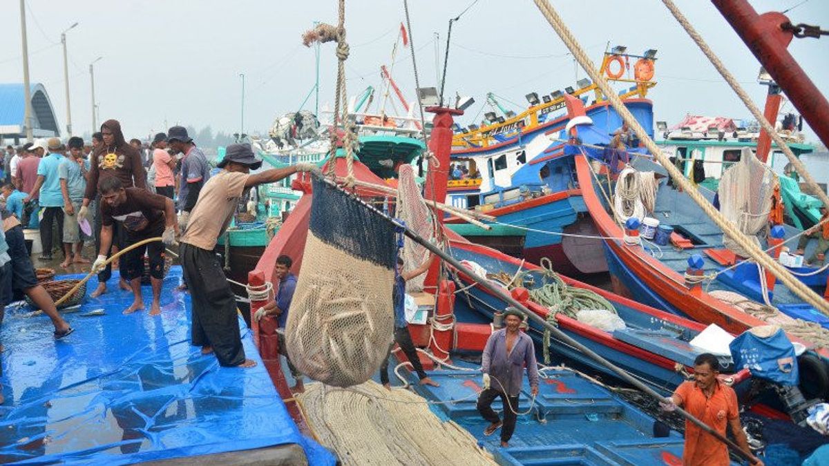 140人のインドネシア人漁師を逮捕、KKPが国境を越えた教育を開始