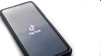 البث المباشر على TikTok لديه الآن خيار للبالغين فقط