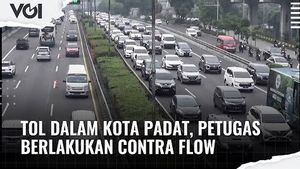 VIDEO: Tol Dalam Kota Jakarta Padat, Petugas Berlakukan Contraflow