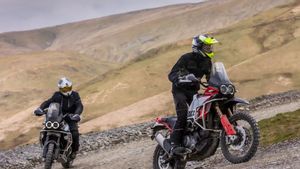 Ducati DesertX V2 Terungkap Pakai Mesin 890cc yang Lebih Ringan