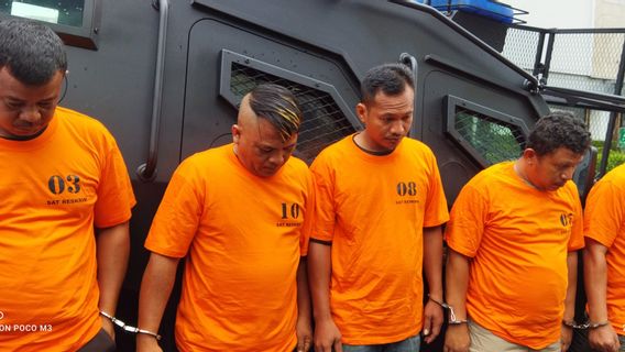 One Of The Five Satpol PP Gangs In Front Of Plaza Indonesia Turns Out To Be A Member Of The IKBT Ormas
