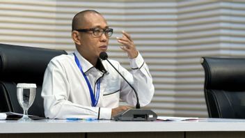 KPKは、税関総局の事件の文書にタバコを売るハジ・ヘルからM・スロヨ・ボスまでを明らかにした 