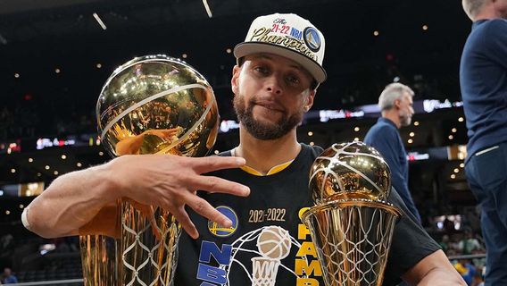 ゴールデンステート・ウォリオス・ケンバリ・フアライ NBA, スティーブン・カリー・ジャディ MVP ファイナル