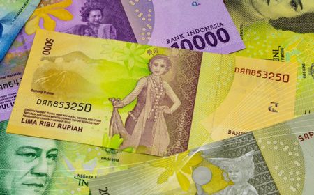 Rupiah Kamis Dibuka Melemah Tipis ke Level Rp14.125 per Dolar AS