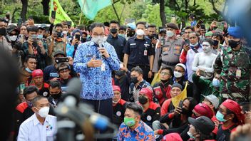 Labor Ultimatum Demands An Increase Of DKI UMP To Anies Who Doesn't Come Out When His Office Is Raided