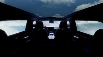 雷诺Espace SUV，提供最宽的“玻璃车顶”