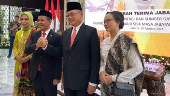 Ainsi, le ministre de l’Énergie et des Ressources minérales, Bahlil, a du devoir de Jokowi augmenter le releve de l’huile