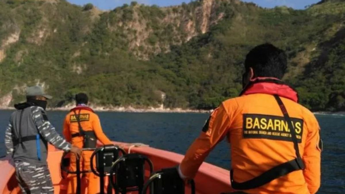 在Rote Ndao水域失踪，搜救队在海底发现渔民尸体