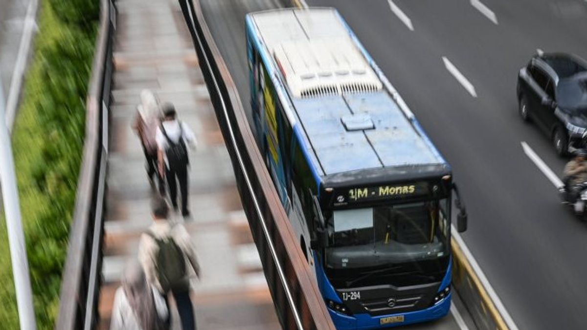 Bus Bantuan Transjakarta di Bekasi Sempat Diadang Sopir Angkot, Kini Kembali Normal 