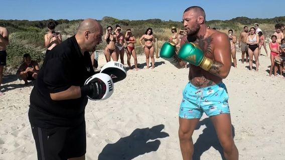 ماكغريغور يقدم رسالة شخصية إلى دانا وايت يطلب فيها العودة إلى UFC