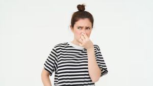 Mencium Bau Tanpa Sebab, Normalkah atau Gejala Epilepsi?
