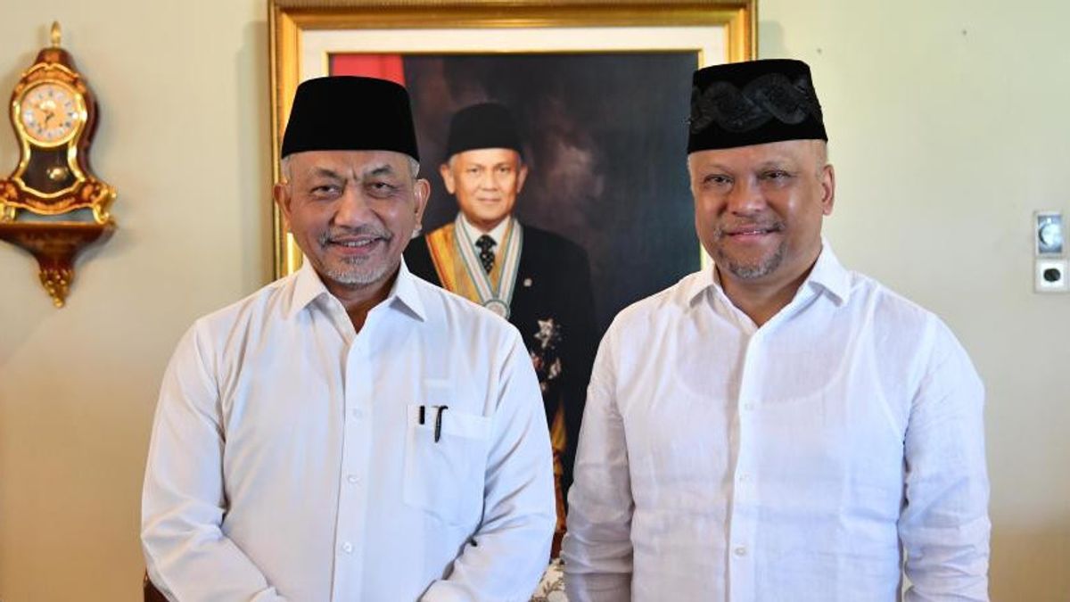 Thursday Morning, Ahmad Syaikhu-Ilham Habibie Officially Registered For The West Java Regional Head Election