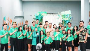 Menbud Fadli Zon Apresiasi Timun Mas in Wonderland! untuk Lestarikan Dongeng Tanah Air   