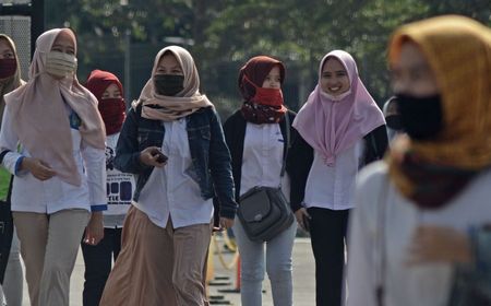 Kelas Menengah Turun, Komisi II DPR Dorong Regulasi ‘Bahagiakan’ Warga agar Kembangkan Ekonomi Rakyat