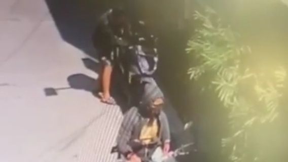 Alert! Motorcycle Thief Action No More Than 3 Minutes