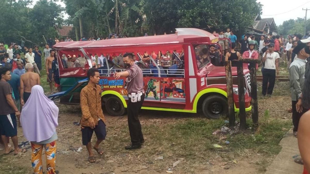 Odong-odong Driver Who Killed 9 Passengers Apparently Did Not Have A SIM And Played Loud Music, Shouted That The Train Did Not Hear