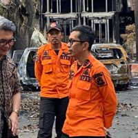 Komnas HAM Cek Kondisi Gedung DPRD Makassar yang Dibakar Massa