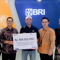 Berikan Perlindungan Aset, BRI Insurance Bayarkan Klaim Asuransi Alat Berat Senilai Rp656 Juta di Banjarmasin