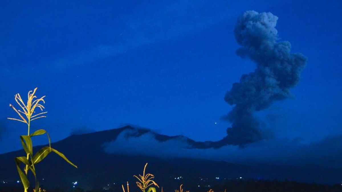 KPU Ungkap 543 Pemilih Pilkada Sumbar Ada di Zona Erupsi Gunung Marapi 