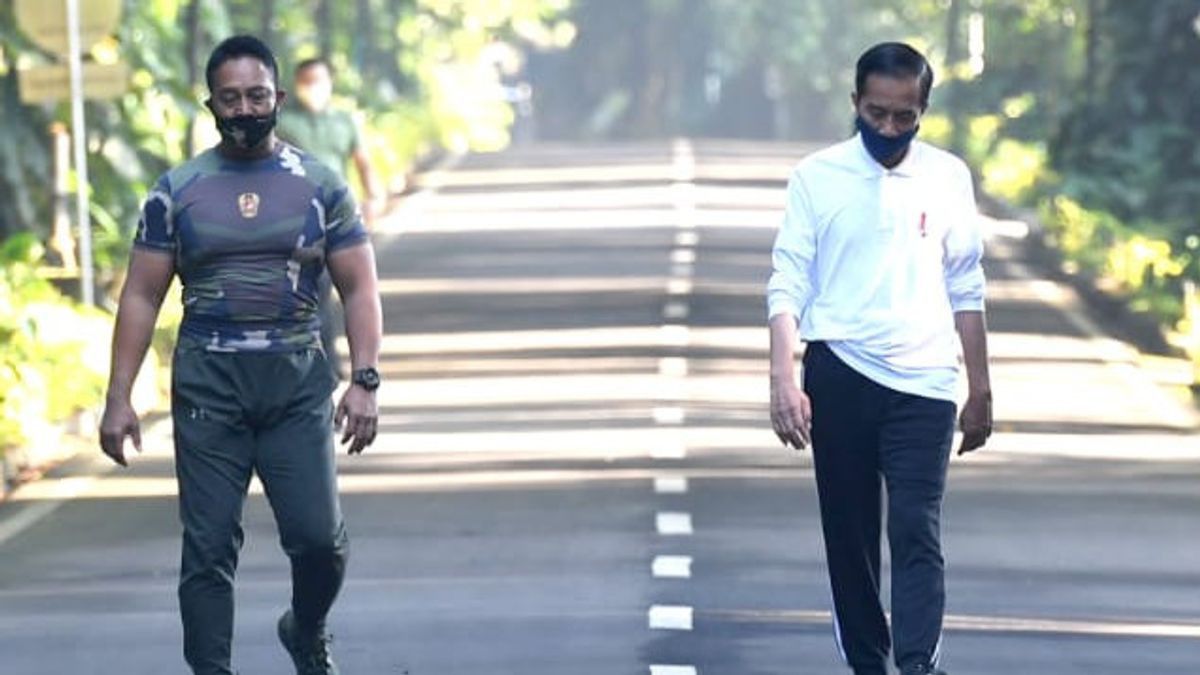 الرئيس جوكوي بعد ظهر اليوم يفتتح الجنرال أنديكا بيركاسا قائدا للقوات المسلحة الإندونيسية، لا توجد شؤون تعديل وزاري حتى الآن