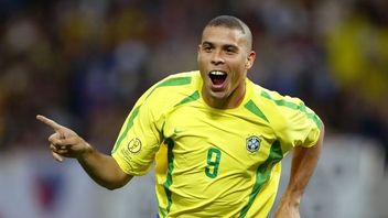 Memori Piala Dunia 2002: Cerita di Balik Gaya Rambut Nyentrik Ronaldo Brasil