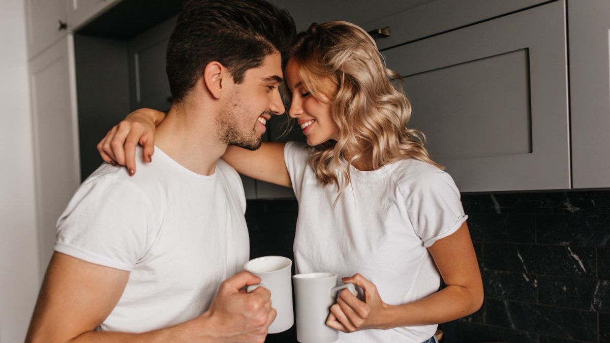 During The Pandemic, Here Are 5 Reasons Why You Need To Maintain Intimacy With Your Partner