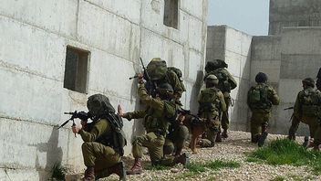 Israeli Attack Today Kills 10 Palestinians Taking Refuge in School