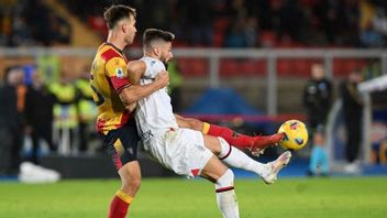 Lecce Fires D'Aversa Coach After The Incident Hits Verona Players