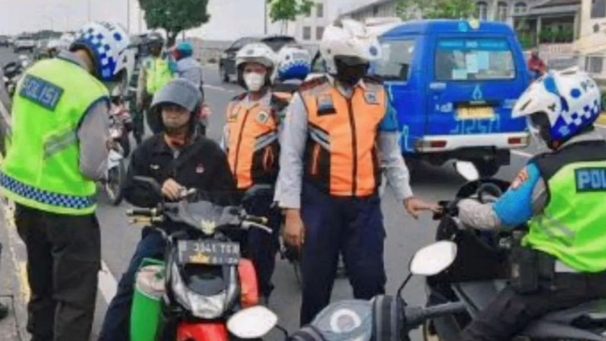 623 Motorized Vehicles Taken By Joint Officers For Opposite Direction