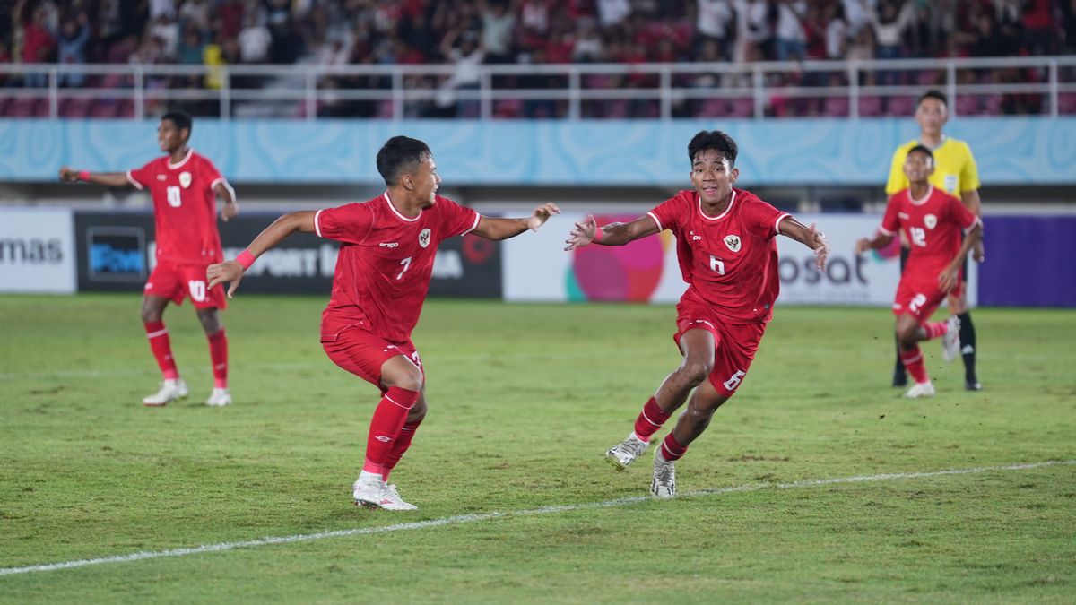 印度尼西亚U-16 在2024年AFF U-16杯中为小组冠军做出了最佳准备
