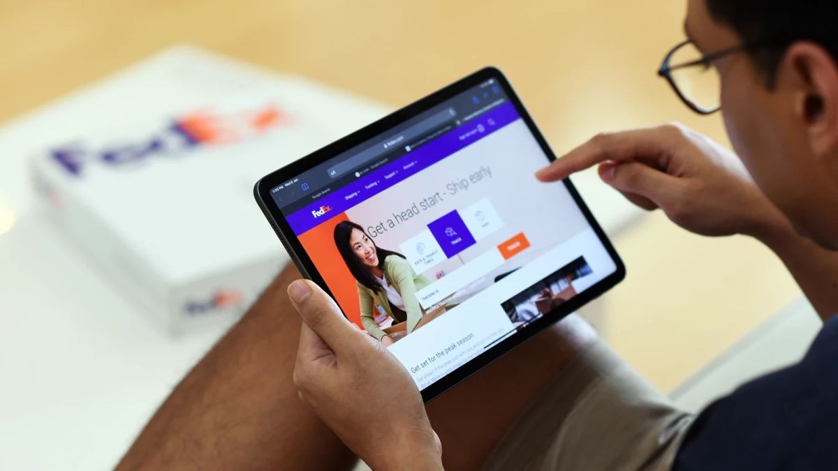 FedEx lancera une plate-forme de commerce électronique concurrente d'Amazon