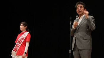 Facebook, Twitter and TikTok Are Working Hard To Remove Shinzo Abe Shooting Video